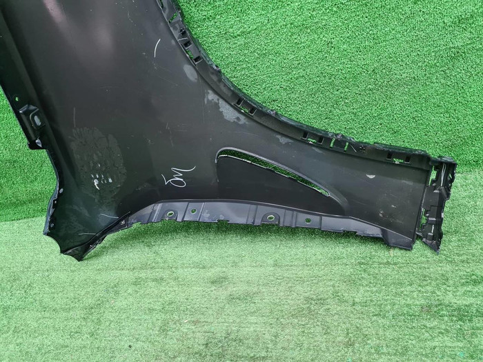Крыло переднее левое BMW X5 F15 (2013-2018)