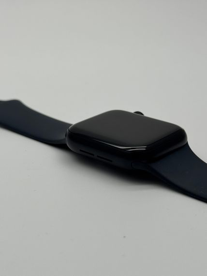 Apple Watch SE 2 40mm Midnight s/m