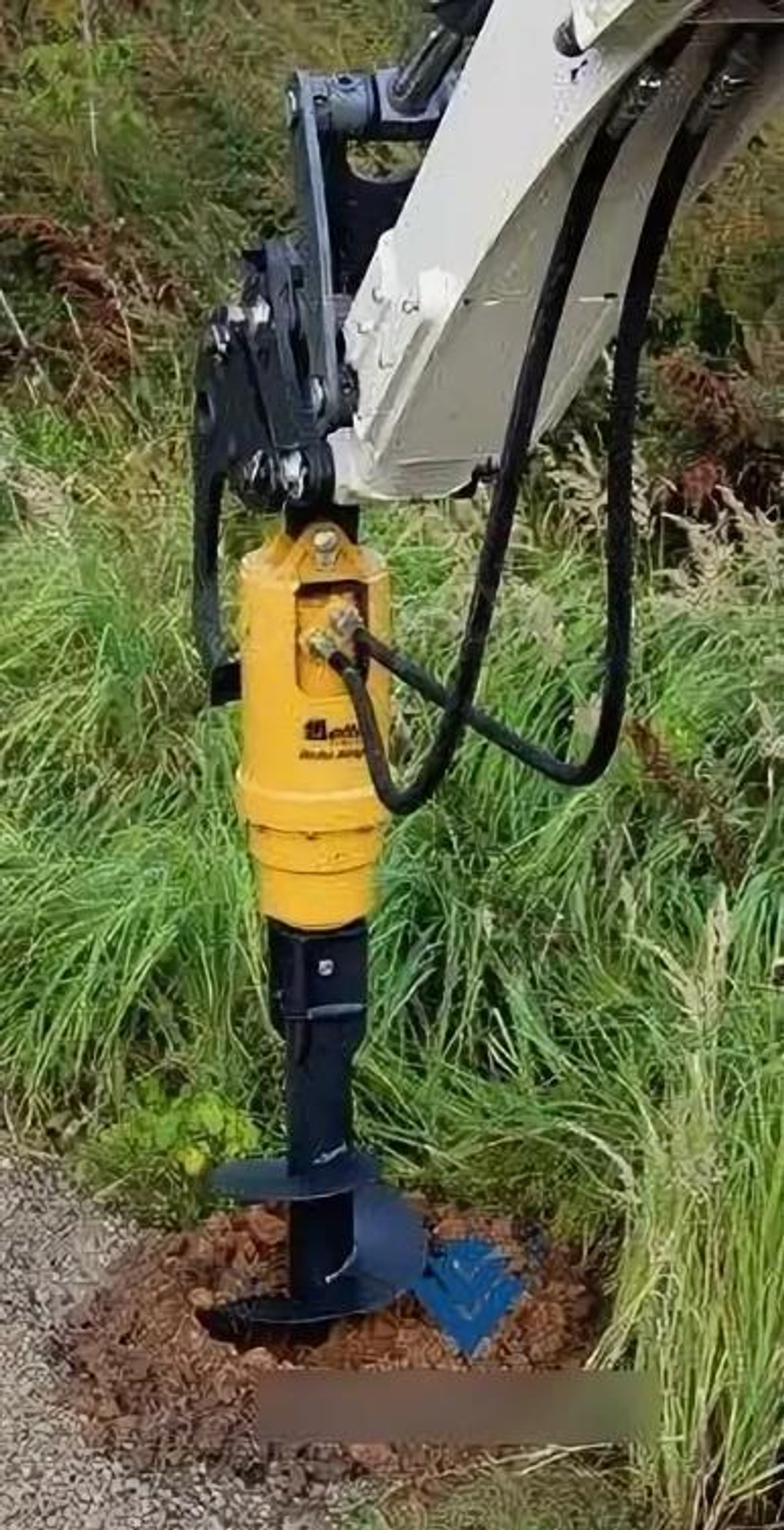 Гидровращатель на Экскаватор JCB