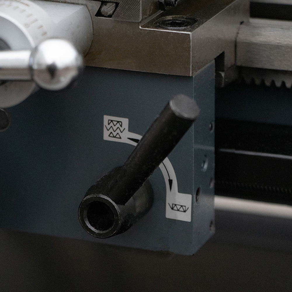 SM-300E минитокарный станок