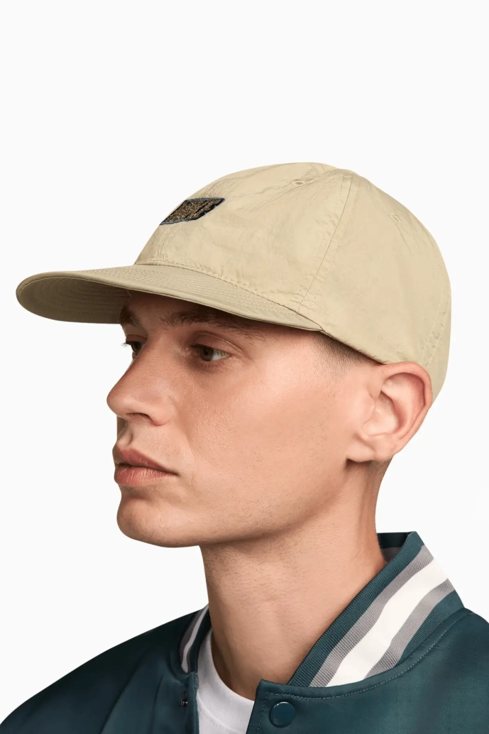 Кепка Nike Club - бежевый