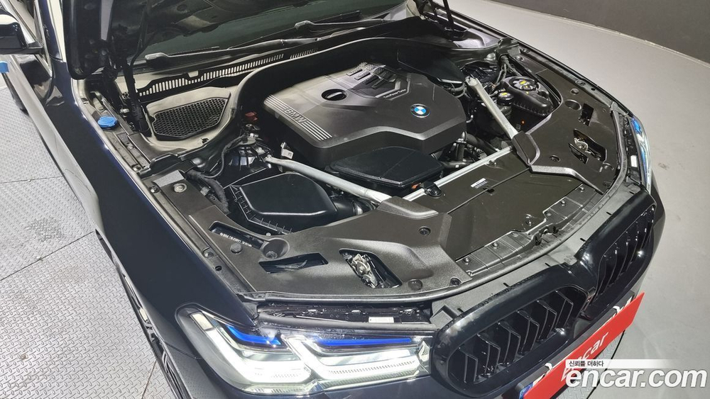 BMW 5 Series (G30) 530i xDrive M Sports (10.2022)
