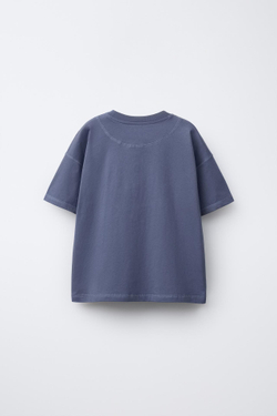 ZARA ОДНОТОННАЯ ФУТБОЛКА С ВЫШИТОЙ НАДПИСЬЮ, СИНИЙ