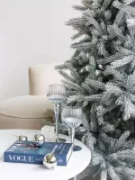 Заснеженная елка «Арктико» (Литая хвоя) 210 см / 2.1 м