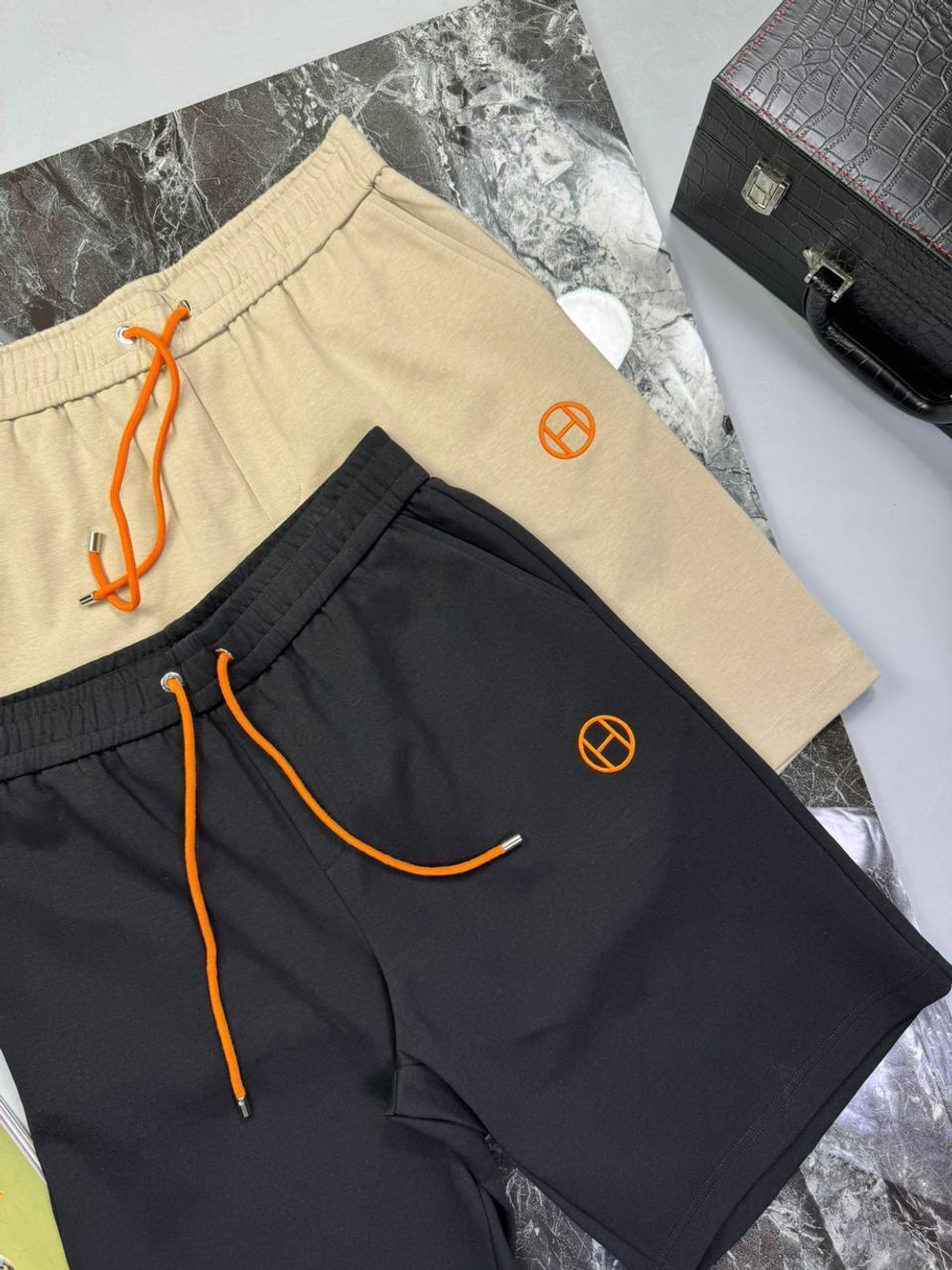 Шорты Hermes