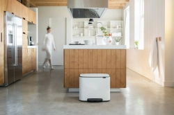 Brabantia Контейнер для мусора Bo 36л белый 121388