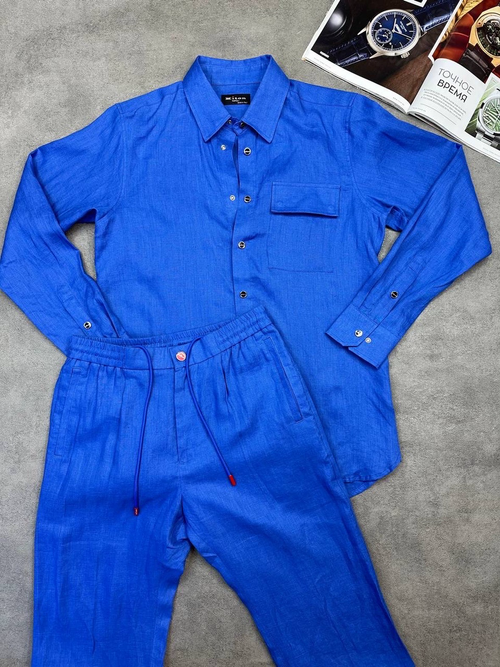 Льняной костюм Kiton