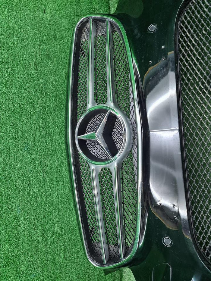 Бампер передний Mercedes E W212 13-16 AMG В сборе