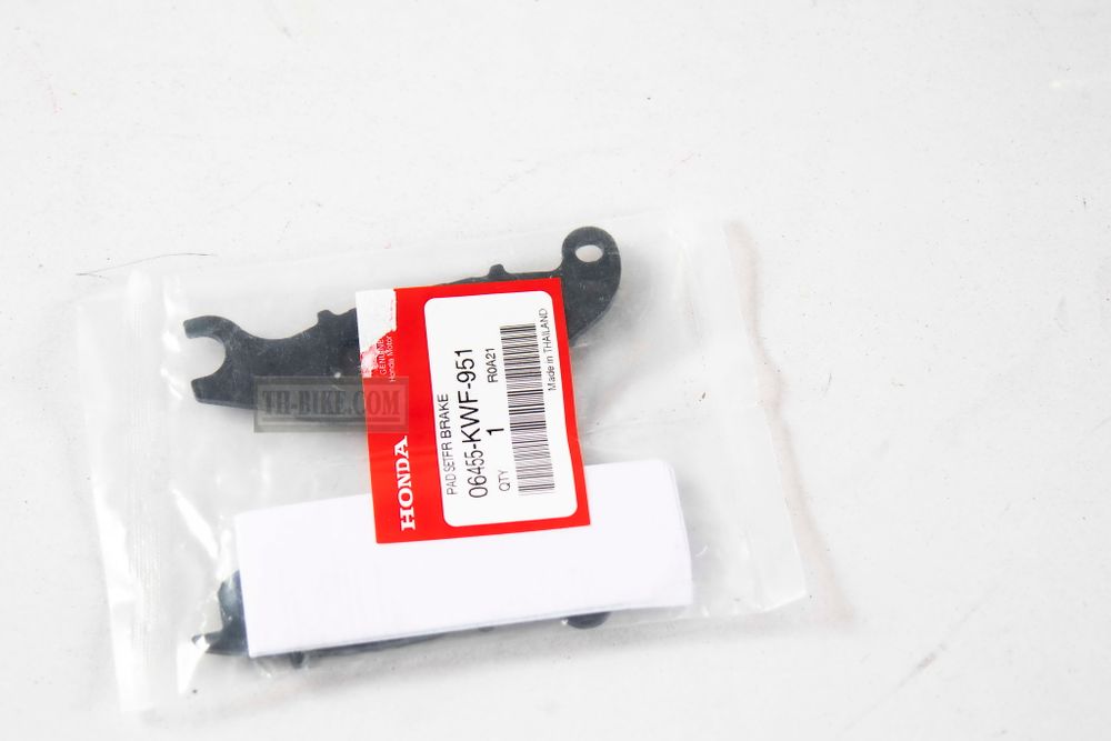 06455-KWF-951. PAD SET, FR.