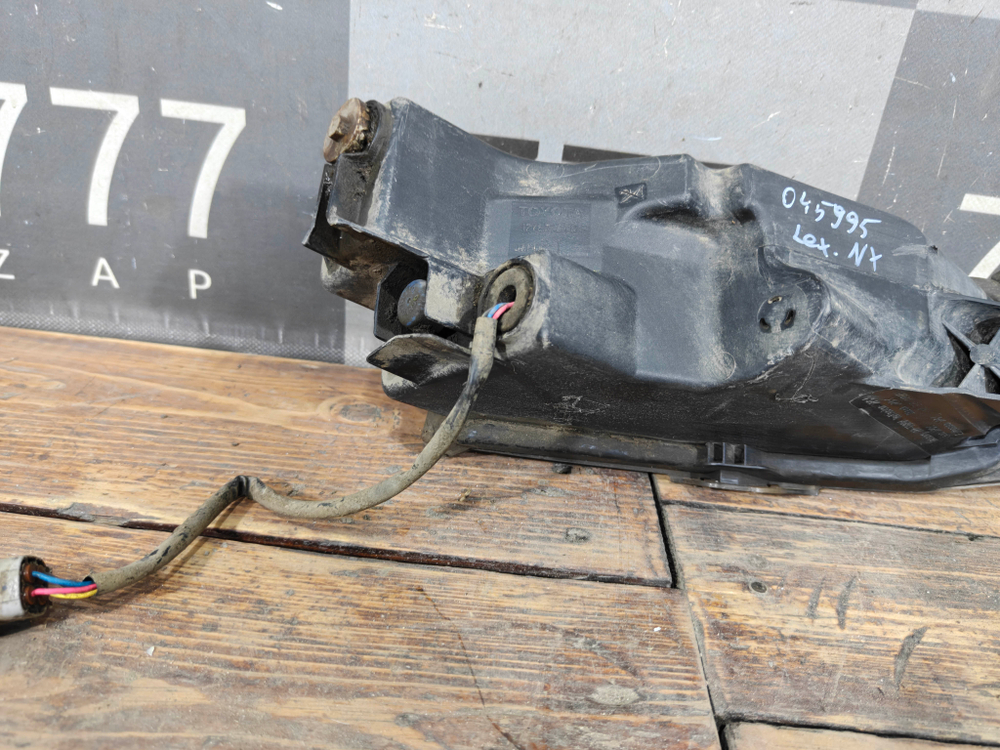 ПТФ передняя левая Lexus NX 1 14-17 Б/У Оригинал 8122078010