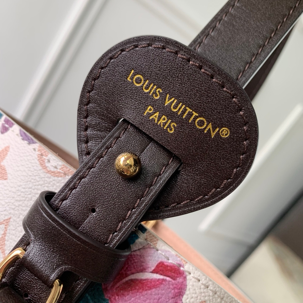 Louis Vuitton All in BB