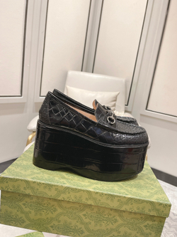 Gucci Horsebit Platform Loafer