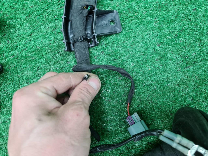 Проводка моторного отсека Geely Coolray (19-нв)