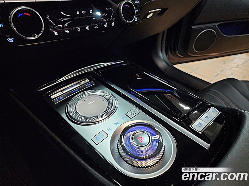 Genesis G80 (RG3) Бензин 2.5 Turbo AWD (04.2020)