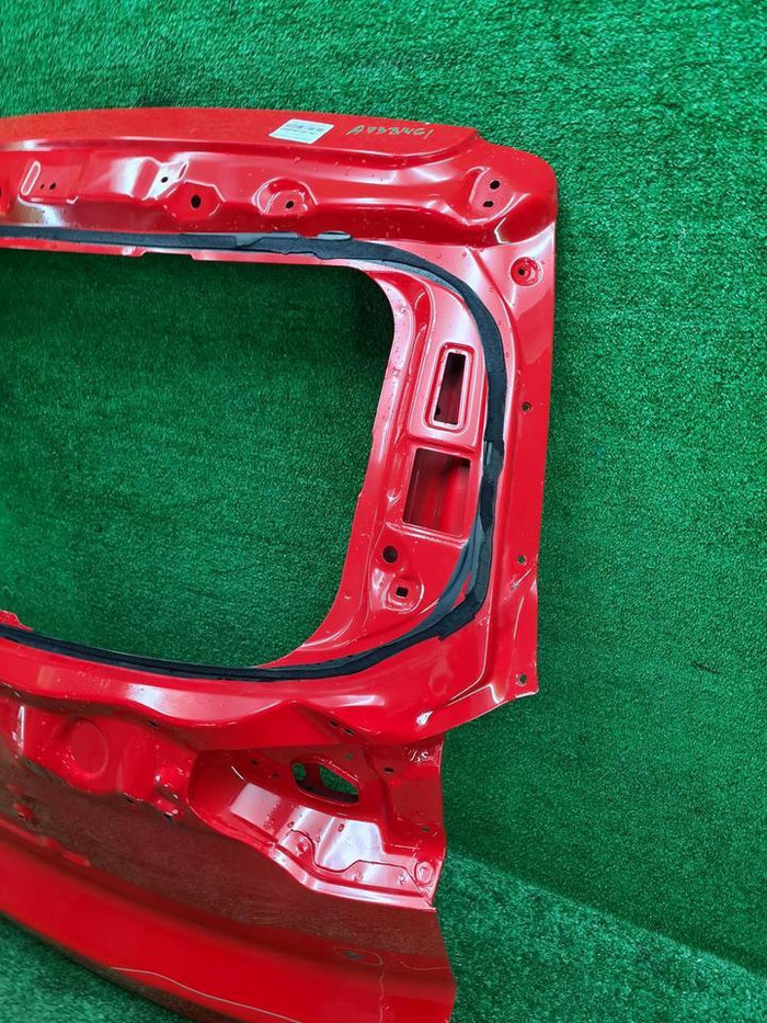 Крышка багажника Geely Atlas Pro (2021-н.в.)