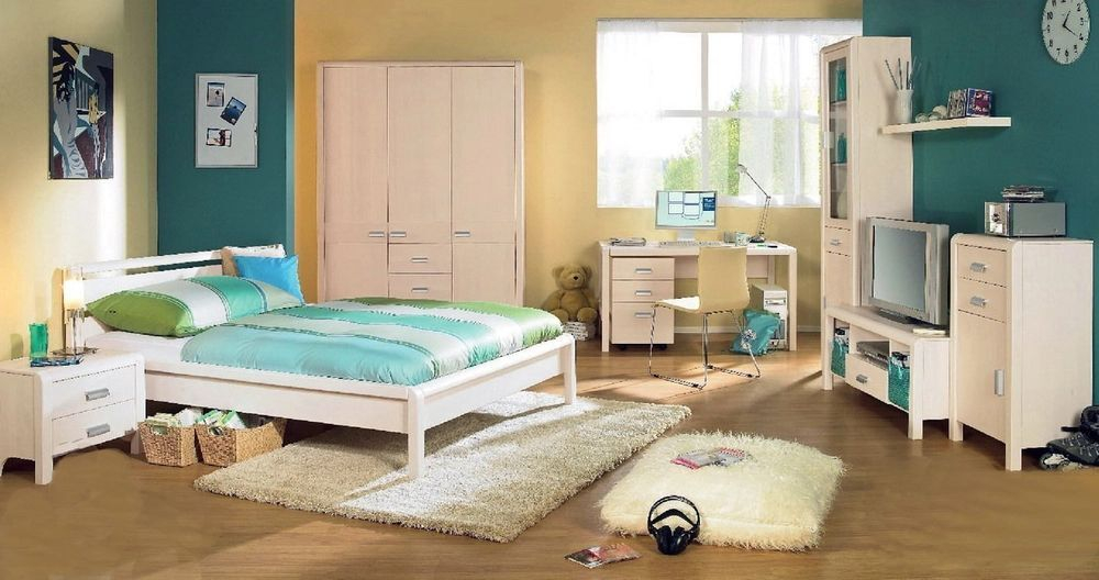 Тумба под телевизор деревянная Мадейра, 120х49х58