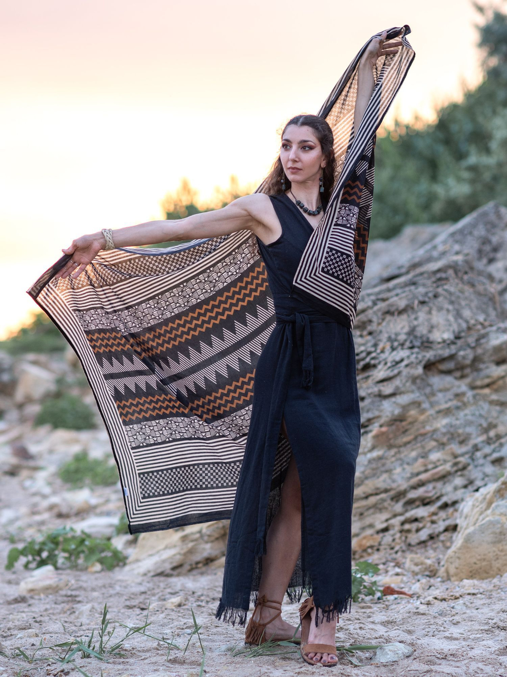 Легкий шарф-платок