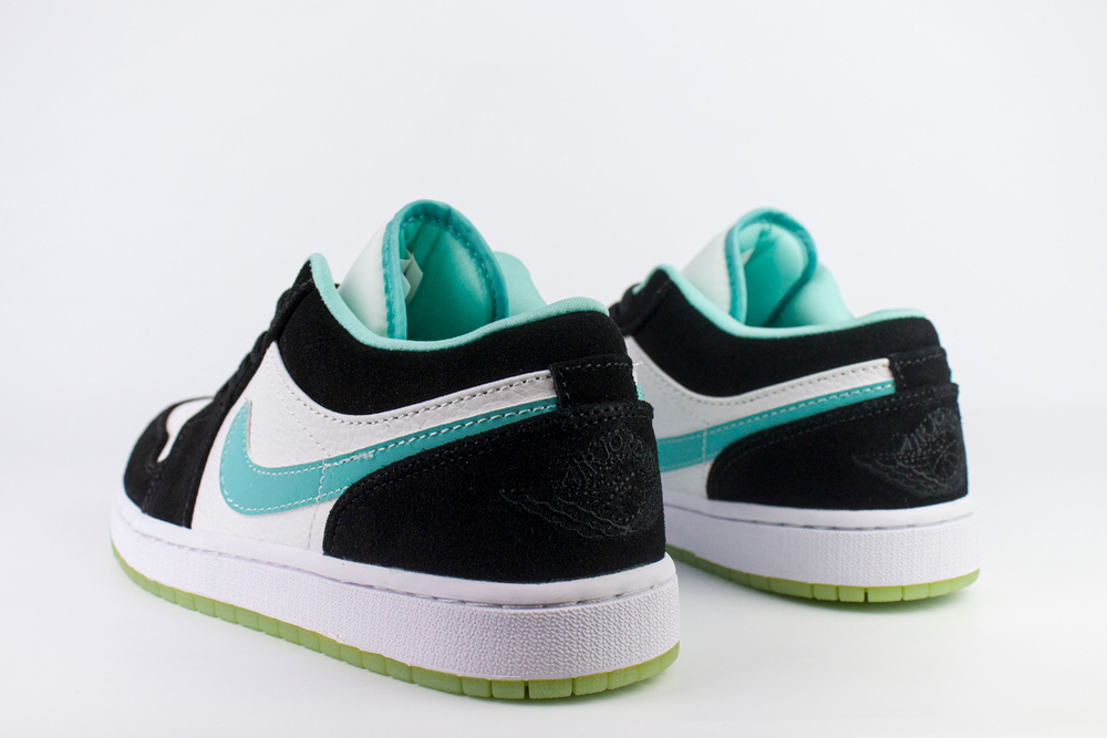 Кроссовки Nike Air Jordan 1 Low Wmns Wh. / Black / Mint
