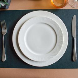 Тарелка d 26,7 см h2,2 см Impress Noble [6]