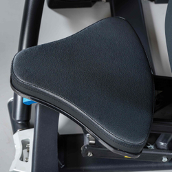 E7008 Жим от груди вертикальный. Стек 135 кг