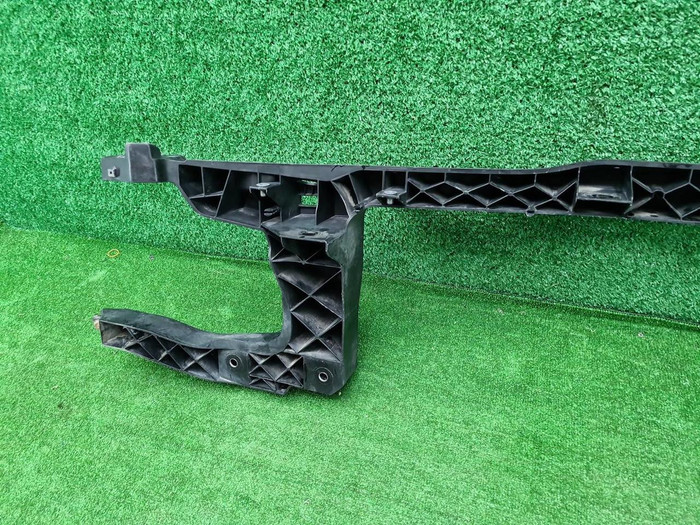 Телевизор Mercedes V W447 (2014-н.в.)