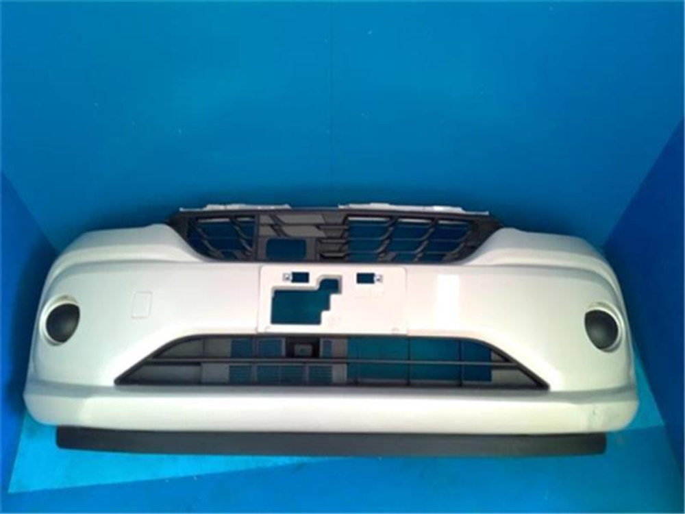 бампер передний Toyota Passo M700A M710A