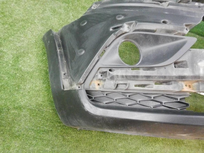 Бампер передний Lada Vesta (2015-н.в.) Cross