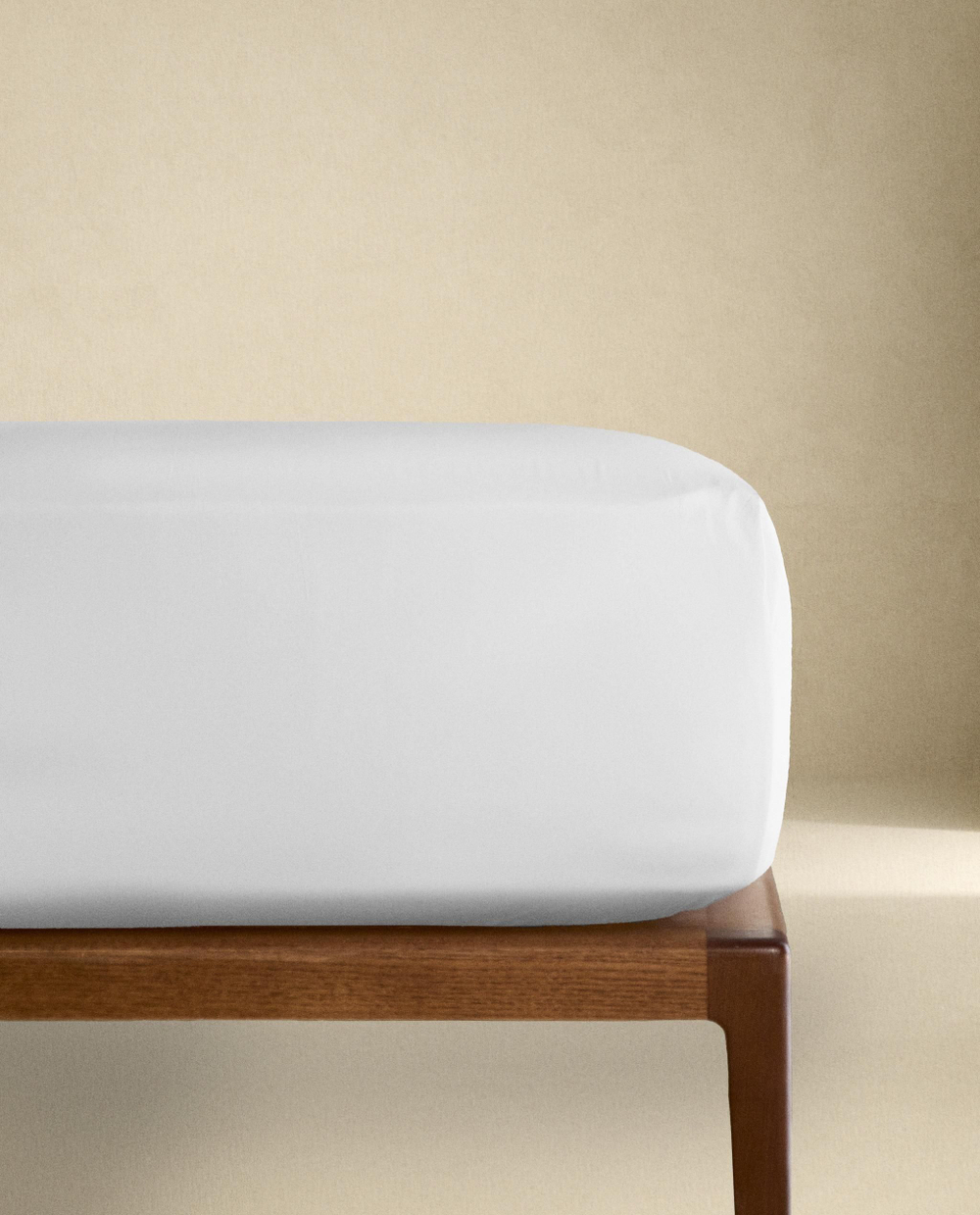 Zara Home - Простыня с ситцевой резинкой, высота 30 см (вес 200 нитей), белый, 200х200х30 см