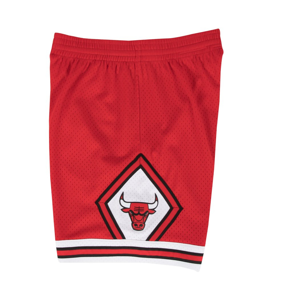 Баскетбольные мужские шорты Mitchell & Ness NBA Swingman Shorts Chicago Bulls