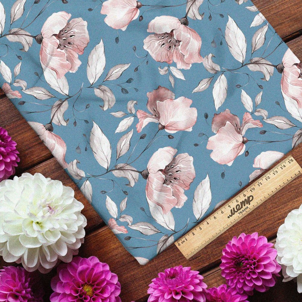 Ткань атлас нежные розовые цветы