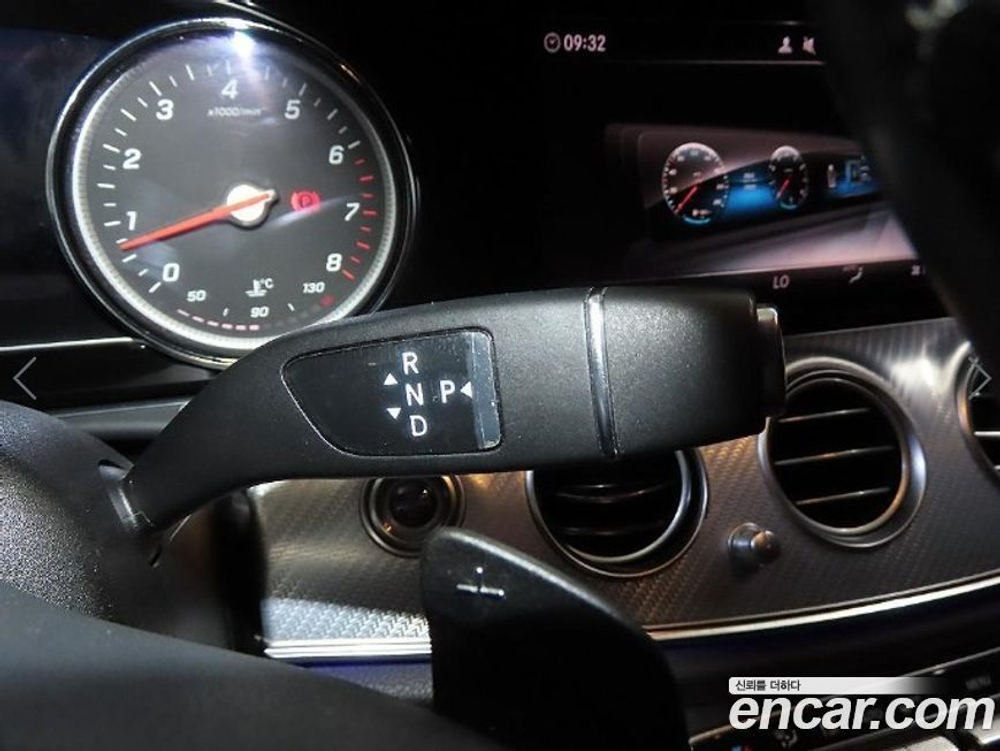 Mercedes-Benz E-Class W213 E250 Avangarde (06.2020)