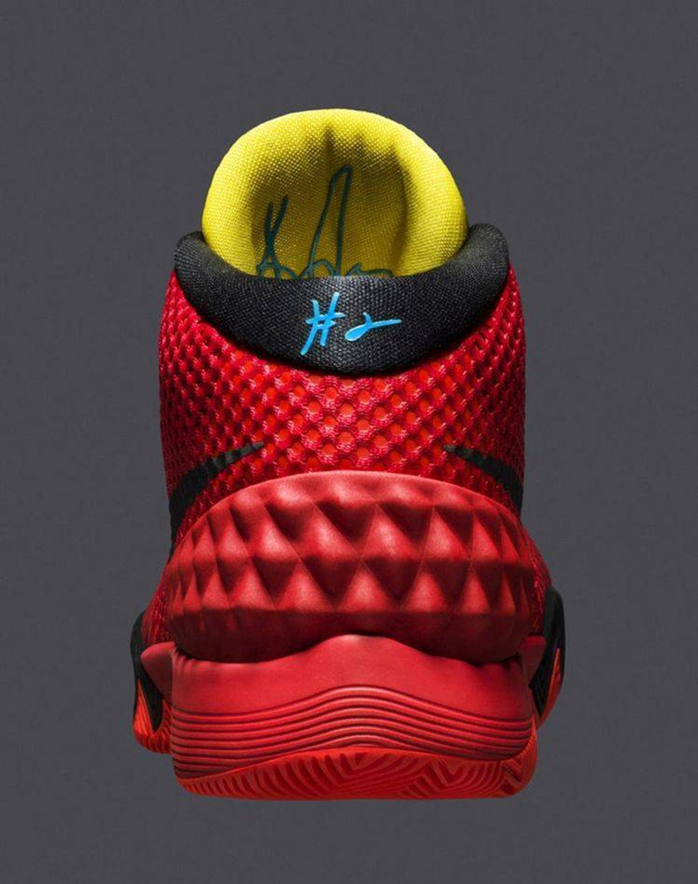 Кроссовки Nike Kyrie 1 Deceptive Red