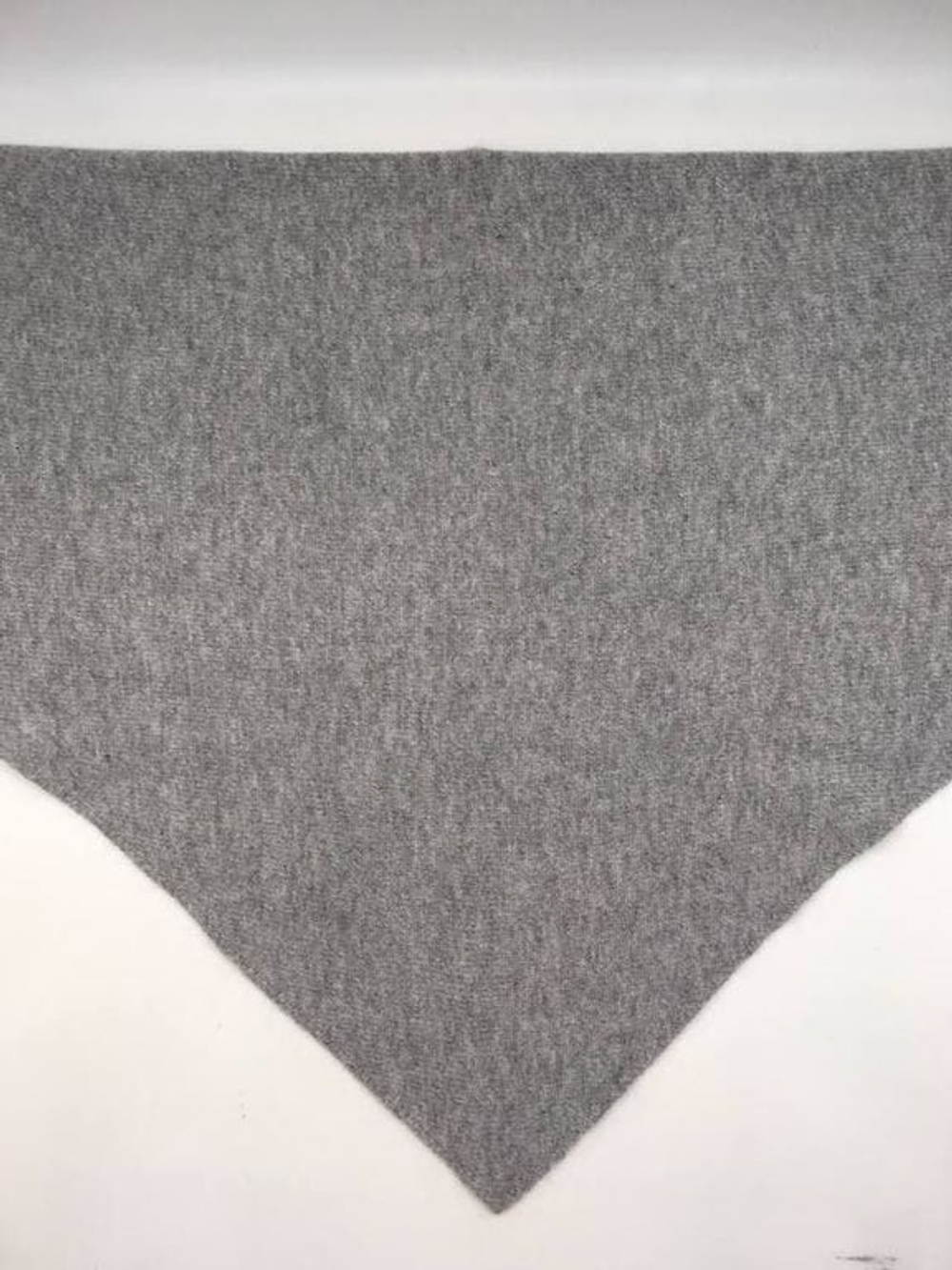 Оренбургский платок-косынка К401-03 серый