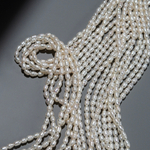 Жемчуг культивированный овальный, белый, 5*3,5мм