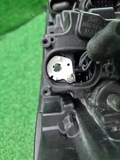 Фара левая Skoda Octavia A8 (2019-2024) LED