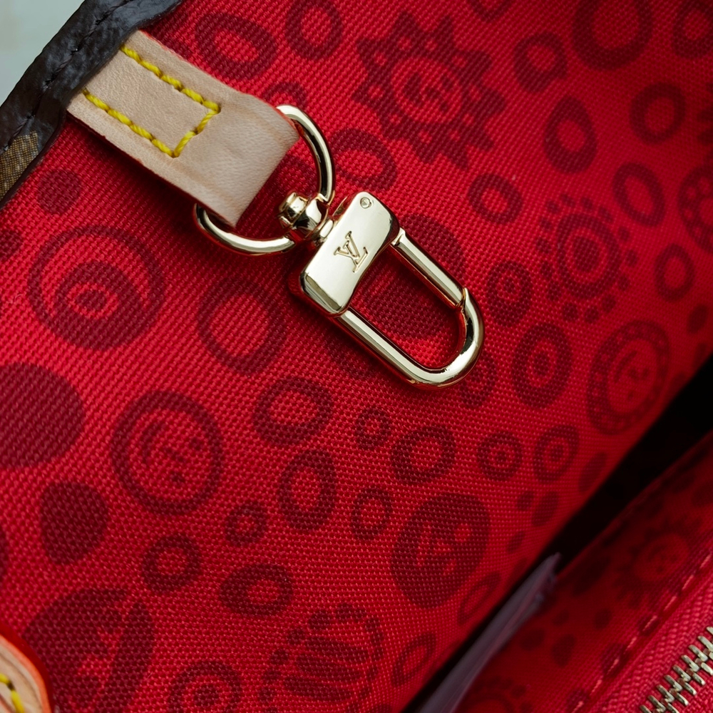 Louis Vuitton Onthego MM