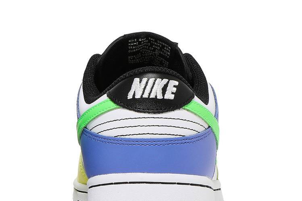 Кроссовки Nike Dunk Low "Green Strike" (Женская размерная сетка)