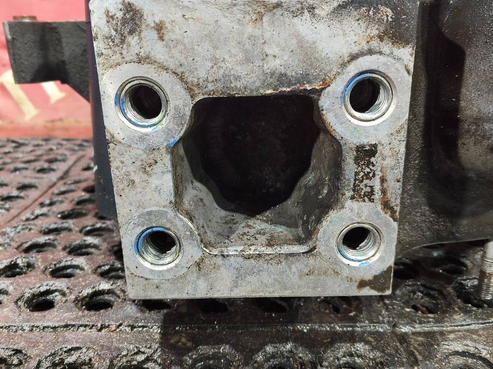 Кожух маховика