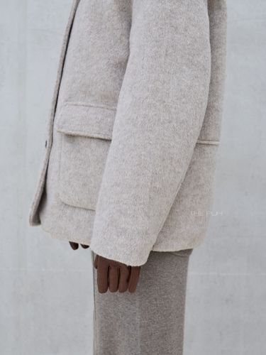 Короткая шерстяная куртка-пальто в цвете капучино