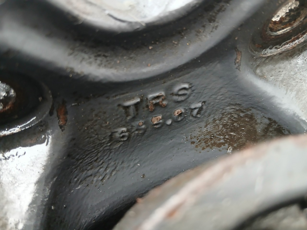 Вал карданный 1975мм