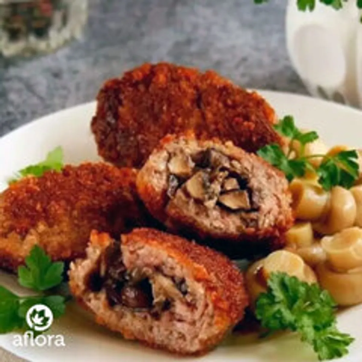 Зразы куриные с шампиньонами по-домашнему / 500 гр