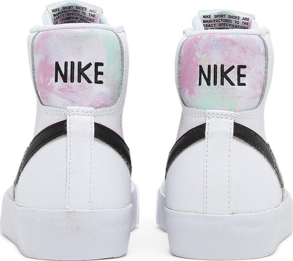 Nike Blazer Mid '77 SE GS 'White Arctic Punch'