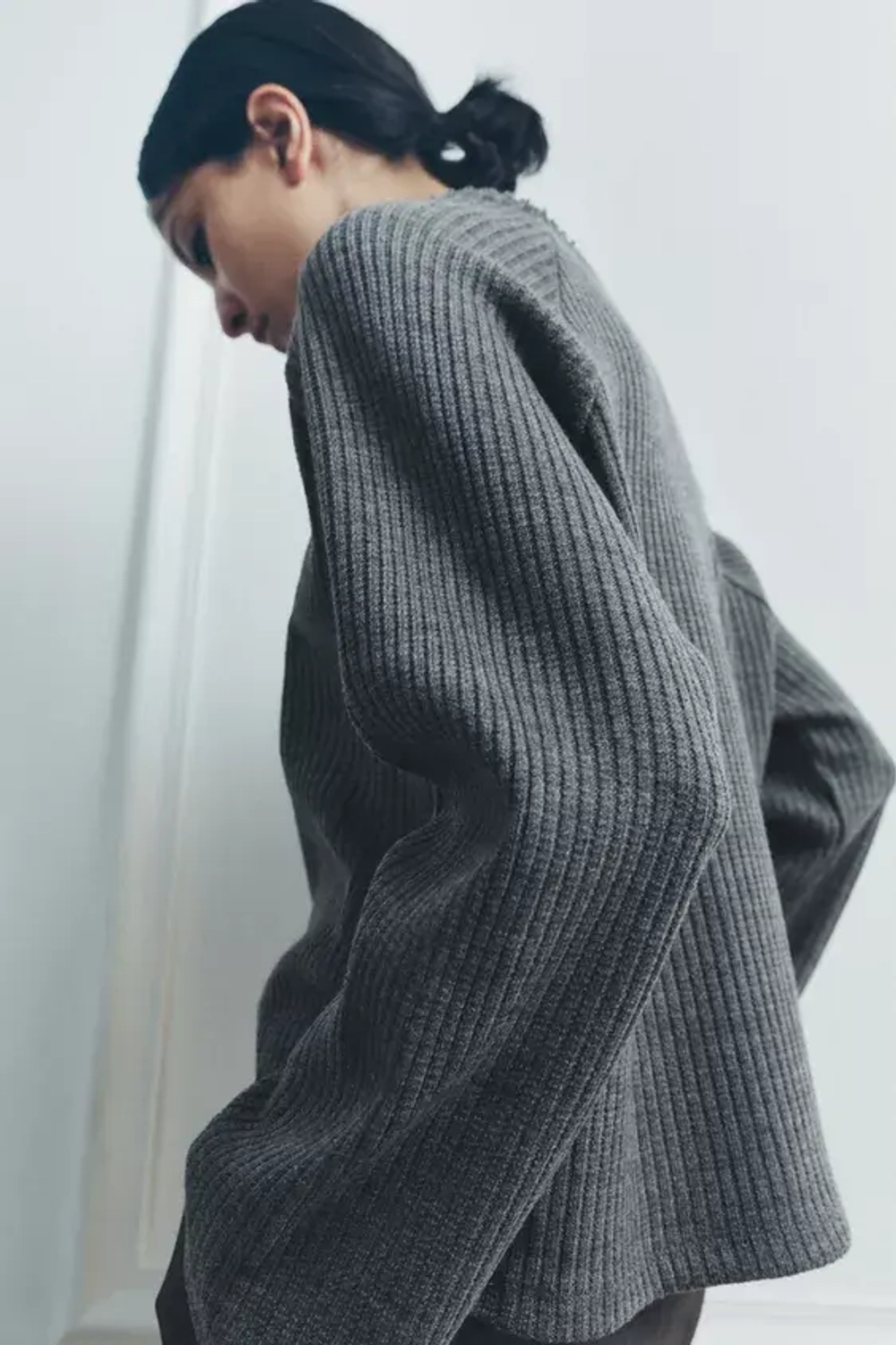 ZARA МЯГКИЙ СВИТЕР, СЕРЫЙ