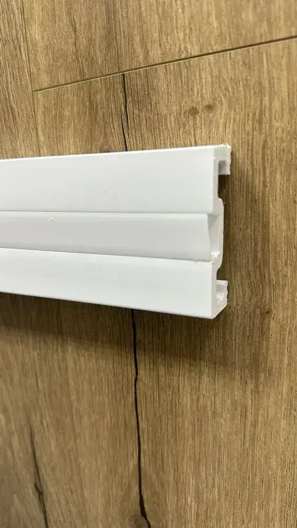 СОЛИД Плинтус 2000x20 мм, 1 шт.