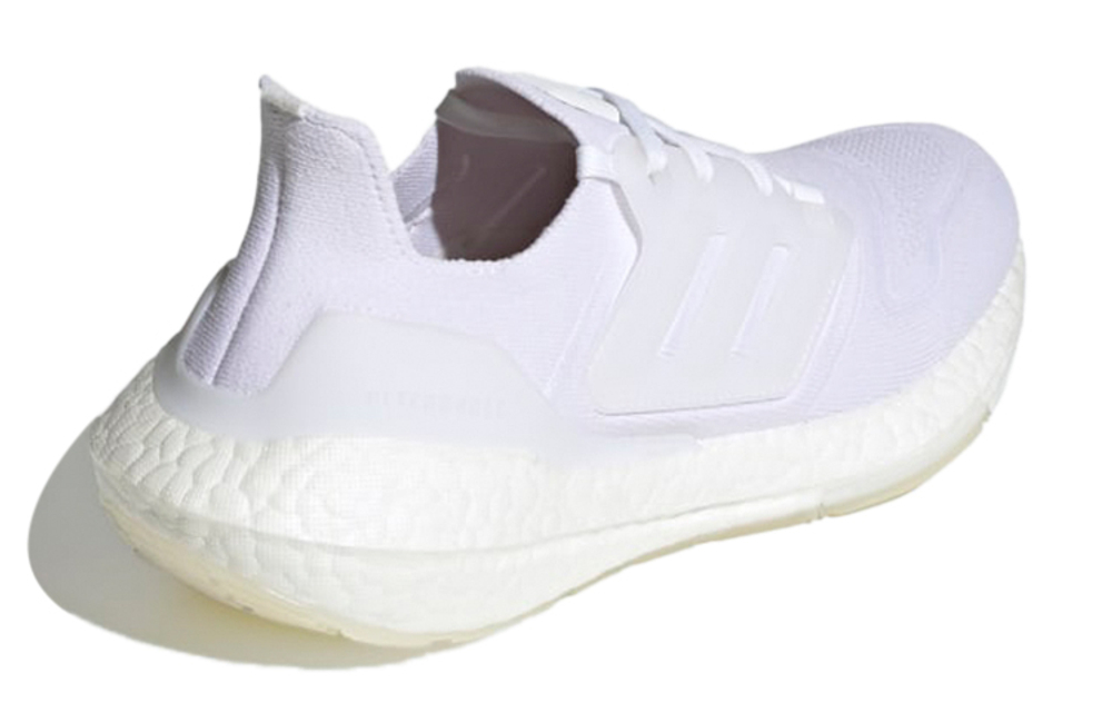 Кроссовки Adidas Ultraboost 22 (Женская размерная сетка)