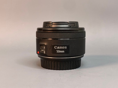 Canon EF 50mm f/1.8 STM