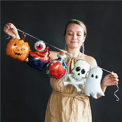 Гирлянда из шаров на Хеллоуин