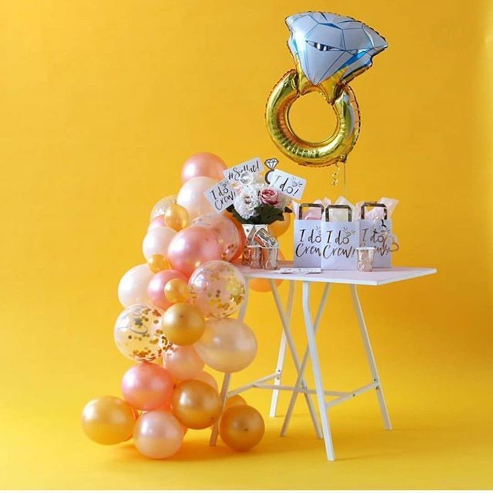 Шар (40"/102 см) Фигура, Кольцо с бриллиантом