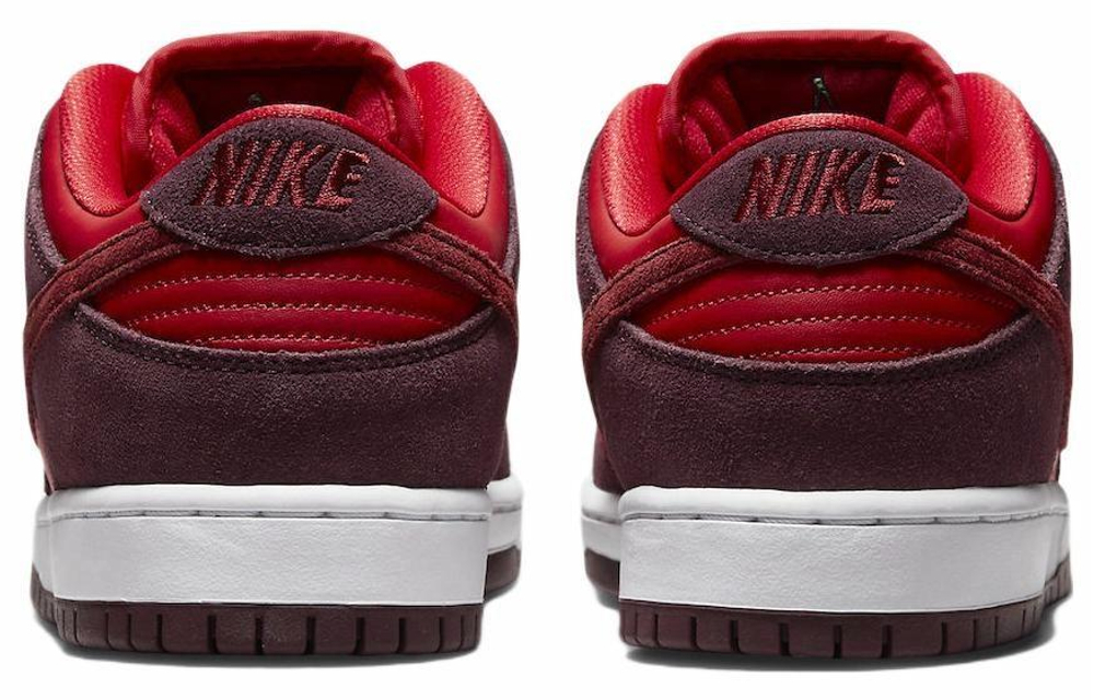 Кроссовки Nike Dunk Sb Pro "Cherry"