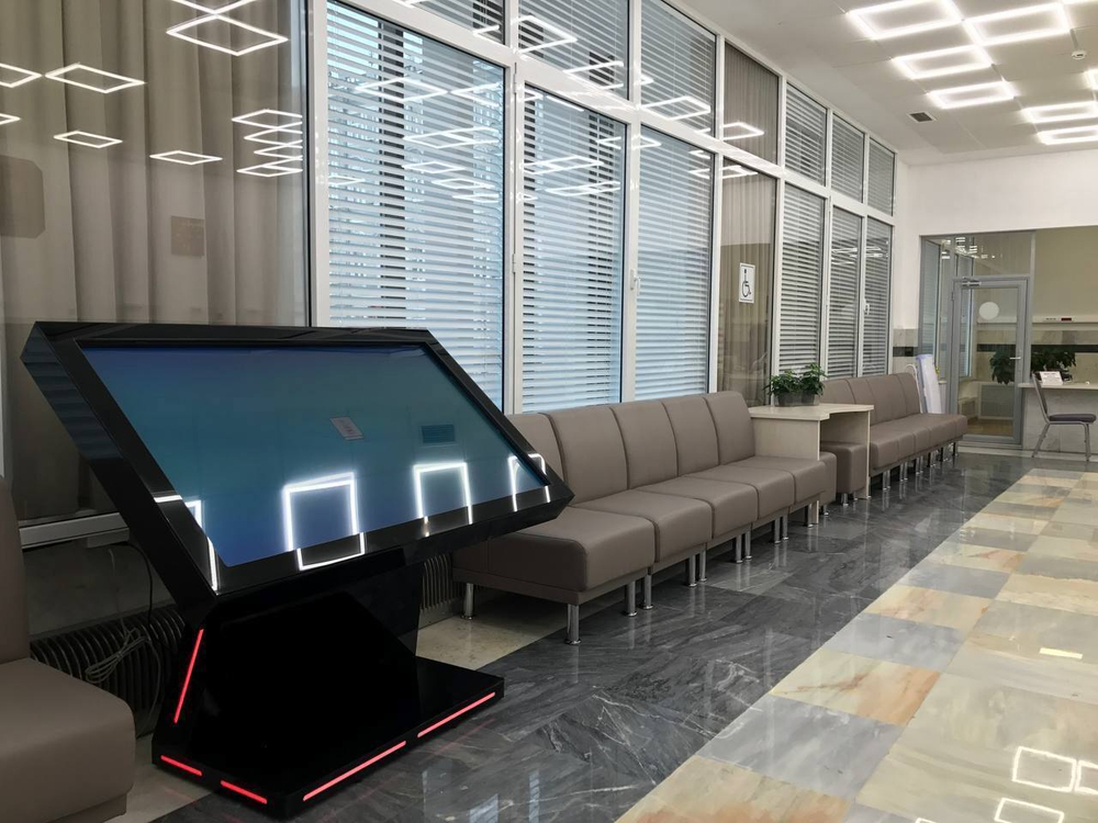 Интерактивный стол Hope 65"